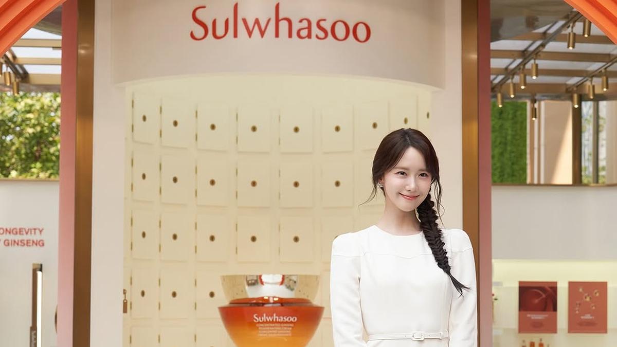 7 Gaya Ikat Rambut Ala Korea Simple dan Bikin Penampilan Semakin Cute &amp; Modis di 2025, Yuk Coba