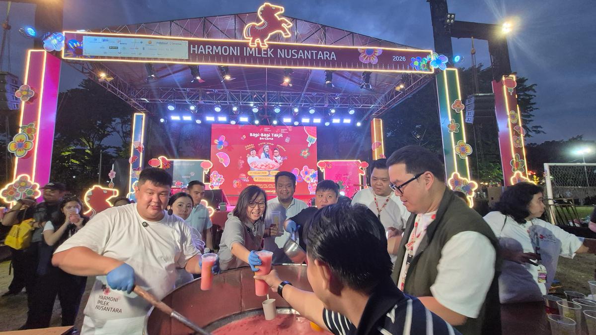 Festival Imlek Nasional 2577.