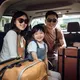 Perjalanan panjang di dalam mobil juga kerap membuat anak cepat merasa bosan atau suasana menjadi terlalu sunyi. Karena itu, memilih permainan yang tepat bisa menjadi kunci agar road trip tetap seru dan menyenangkan untuk seluruh anggota keluarga. [Dok/freepik.com]