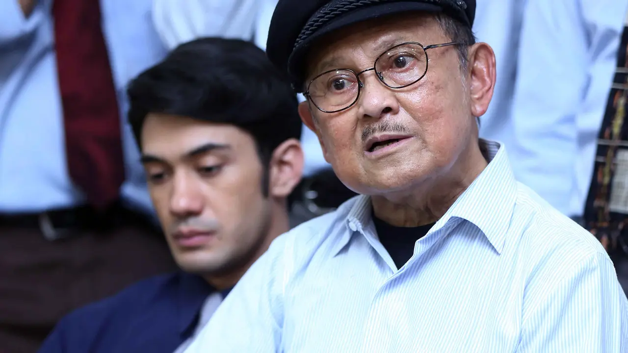 [Bintang] Habibie