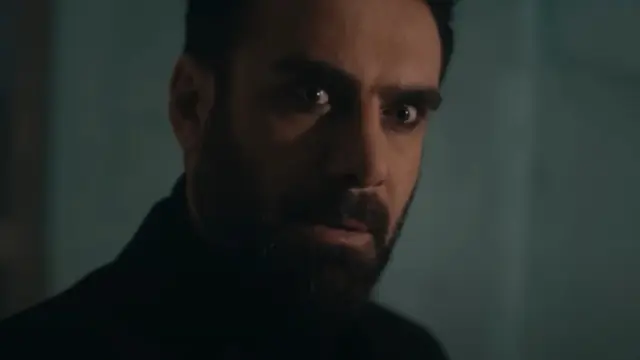 Adnan Koc sebagai Orhan dalam film Siccin 8. (Foto: Dok. Muhtesem Film/ Soraya Intercine Film)