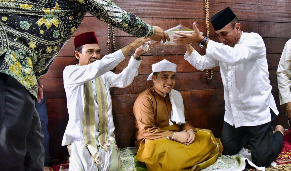 <b>Upah-upah Sembuh Sakit</b>