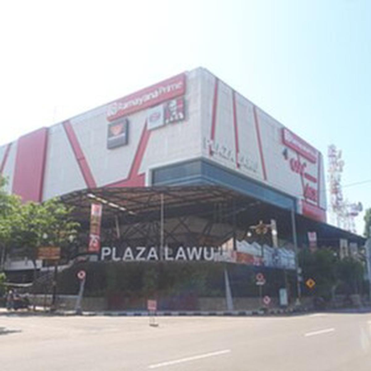 Plaza Lawu
