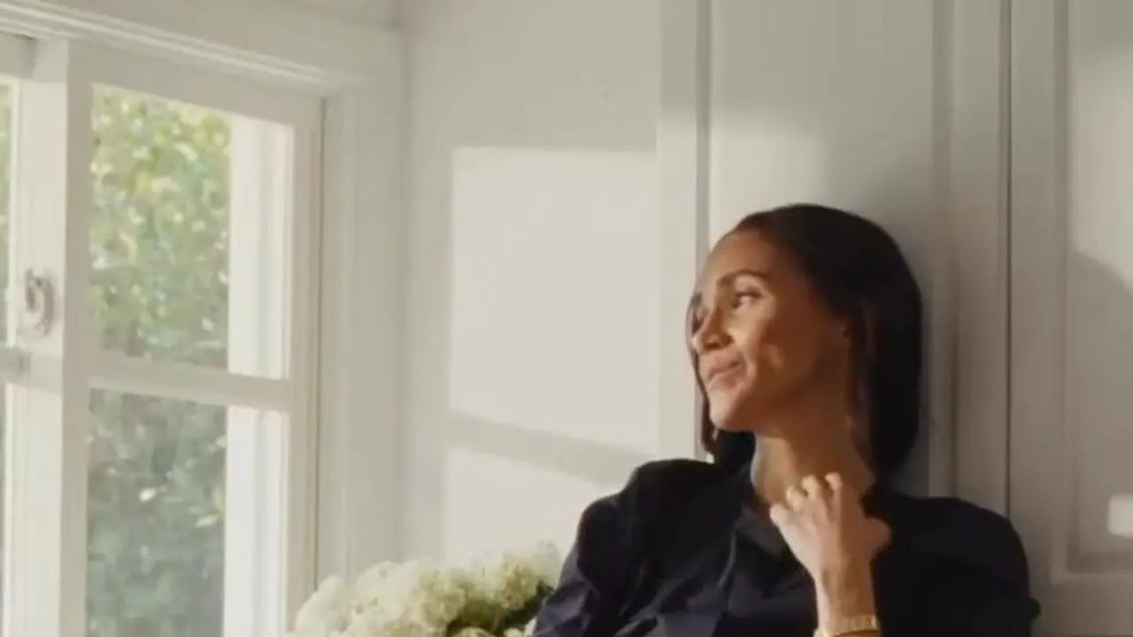 Meghan Markle Monetisasi Gaya Busananya Lagi, Koleksi Fashion Rp2,1 Milliar Diunggah ke Platform AI