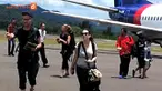 Fenomena Gerhana Matahari Total dimanfaatkan Kementerian Pariwisata untuk mempromosikan Indonesia ke wisatawan internasional. Diperkirakan wisatawan asing bakal membludak gara-gara fenomena GMT ini.