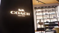 Buka Toko Ke 9, Coach Mudahkan Anda Belanja Barang High Fashion