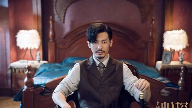 Detective L