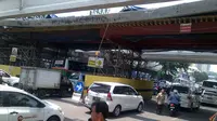 Miring 15 Derajat, Jembatan Blok G Tanah Abang Tak Berbahaya?