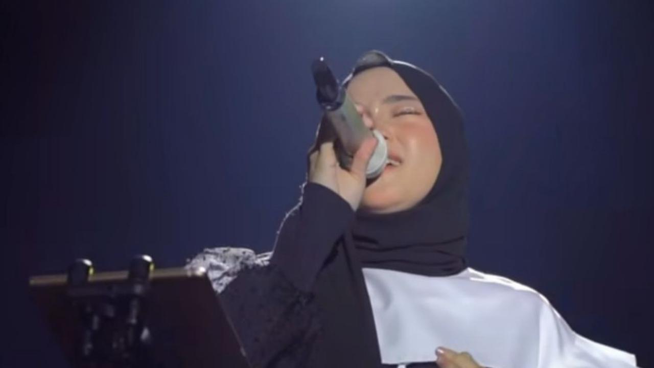 Profil Nissa Sabyan dari Vokalis Religi hingga Sorotan Isu Pernikahan dengan Ayus