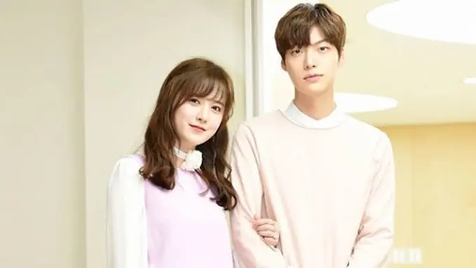 Sering Telpon Wanita Lain Saat Mabuk, Ini 4 Fakta Perpisahan Goo Hye Sun dan Ahn Jae Hyun