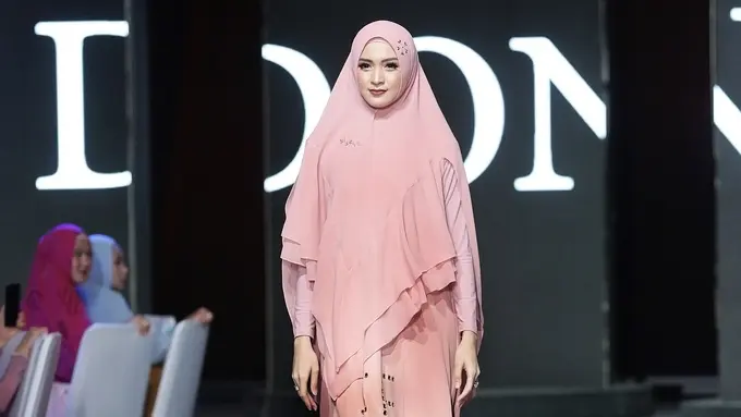 [Fimela] Donita Si.Se.Sa Fashion Show