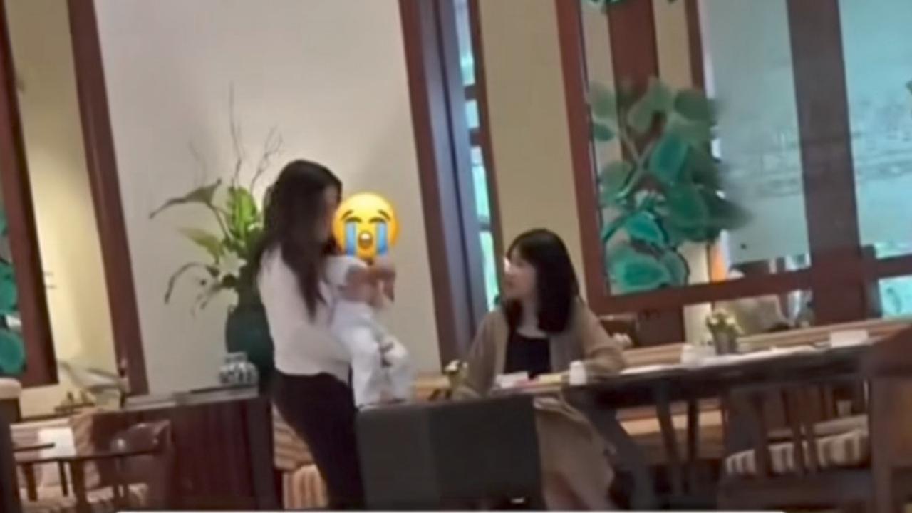 5 Potret Nikita Willy Bantu Tenangkan Bayi Menangis di Restoran, Sikap Keibuannya Tuai Banyak Pujian
