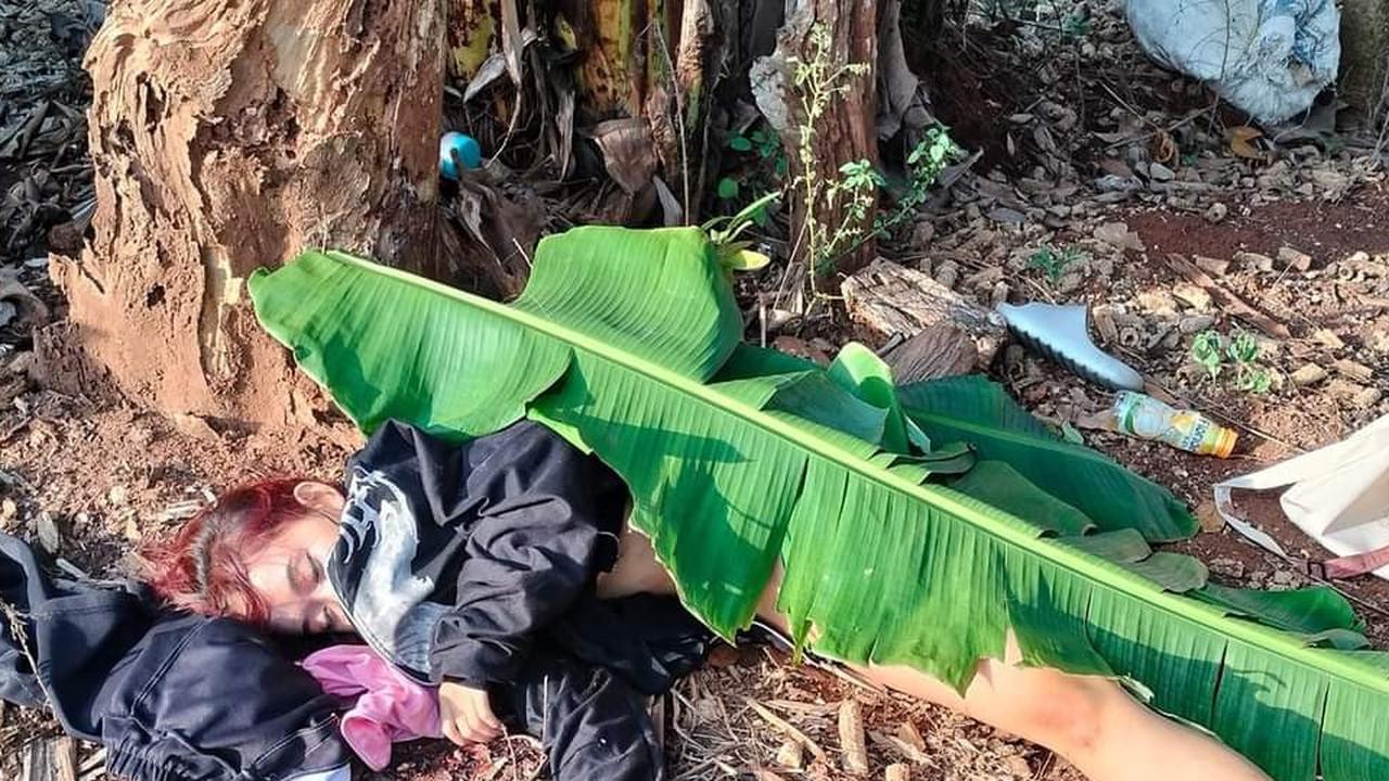 Penemuan Mayat Wanita Setengah Telanjang di Tengah Sawah