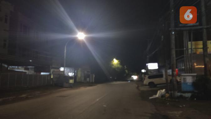 30 Lampu Jalanan Dipreteli, Jalan Malahayati Jaktim Gelap Gulita