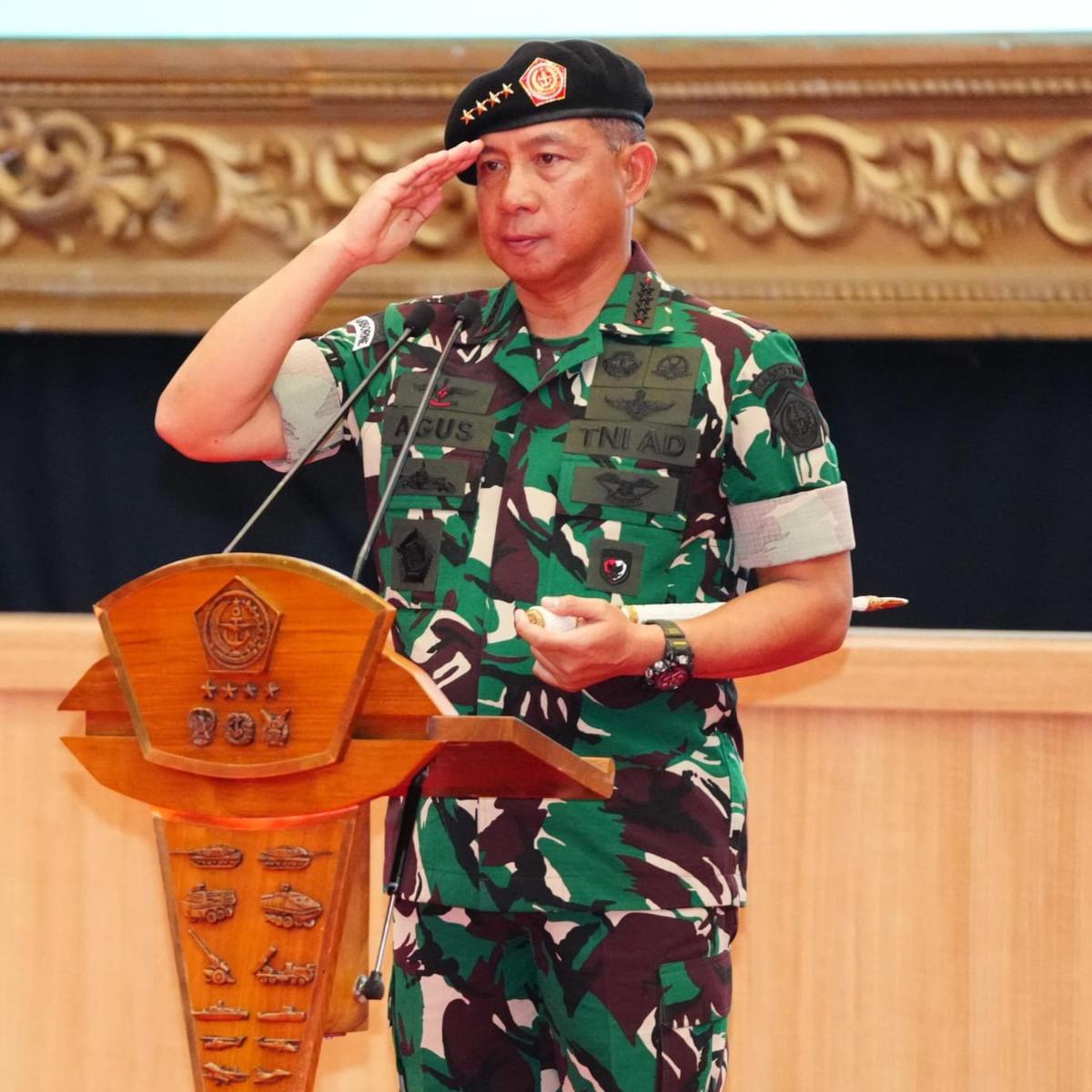 Panglima TNI Jenderal TNI Agus Subiyanto Pimpin Kenaikan Pangkat Pati TNI
