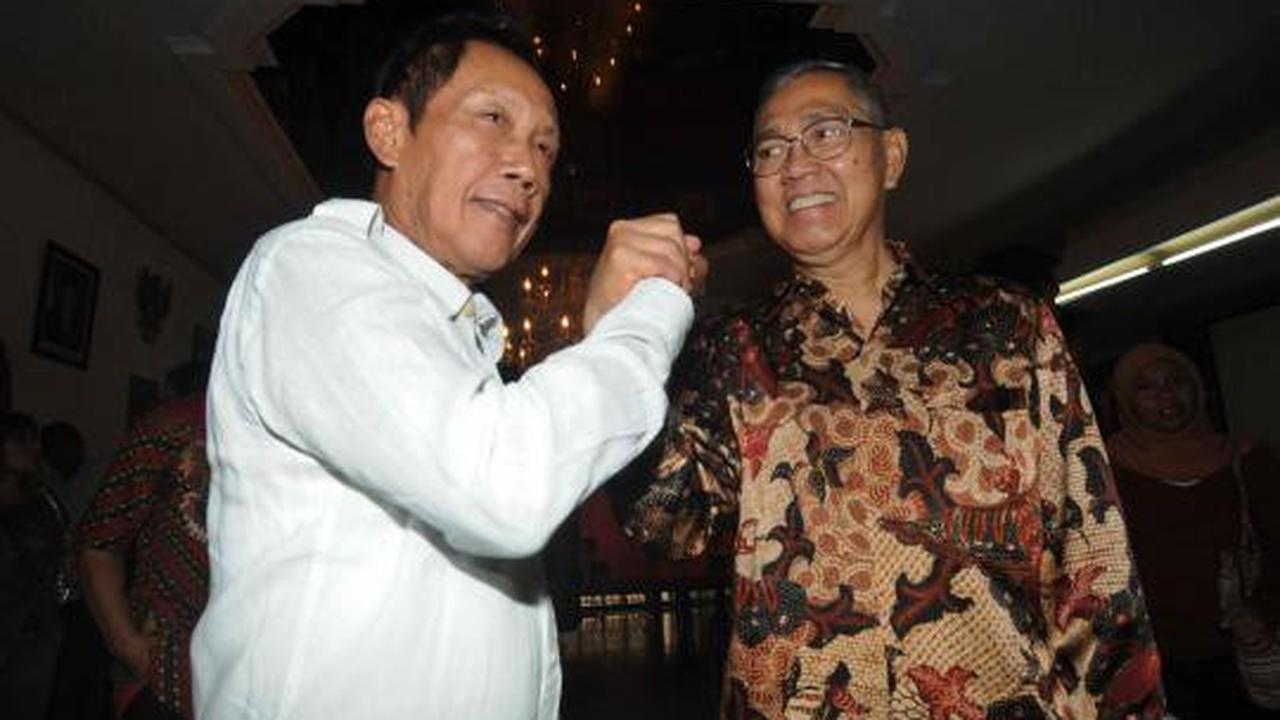 Try Sutrisno hadiri konpers penolakan KPU di Kantor PKPI