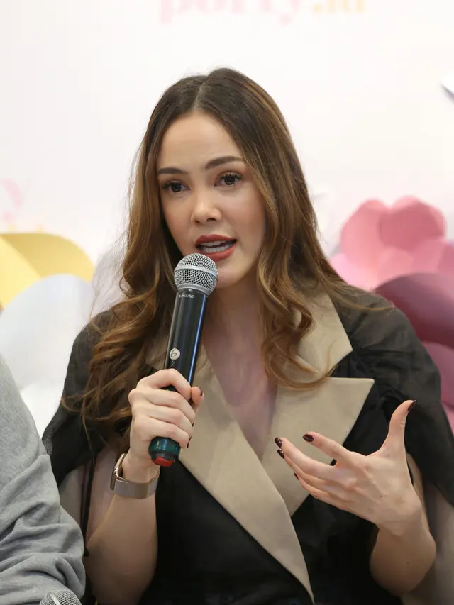 [Fimela] Cathy Sharon