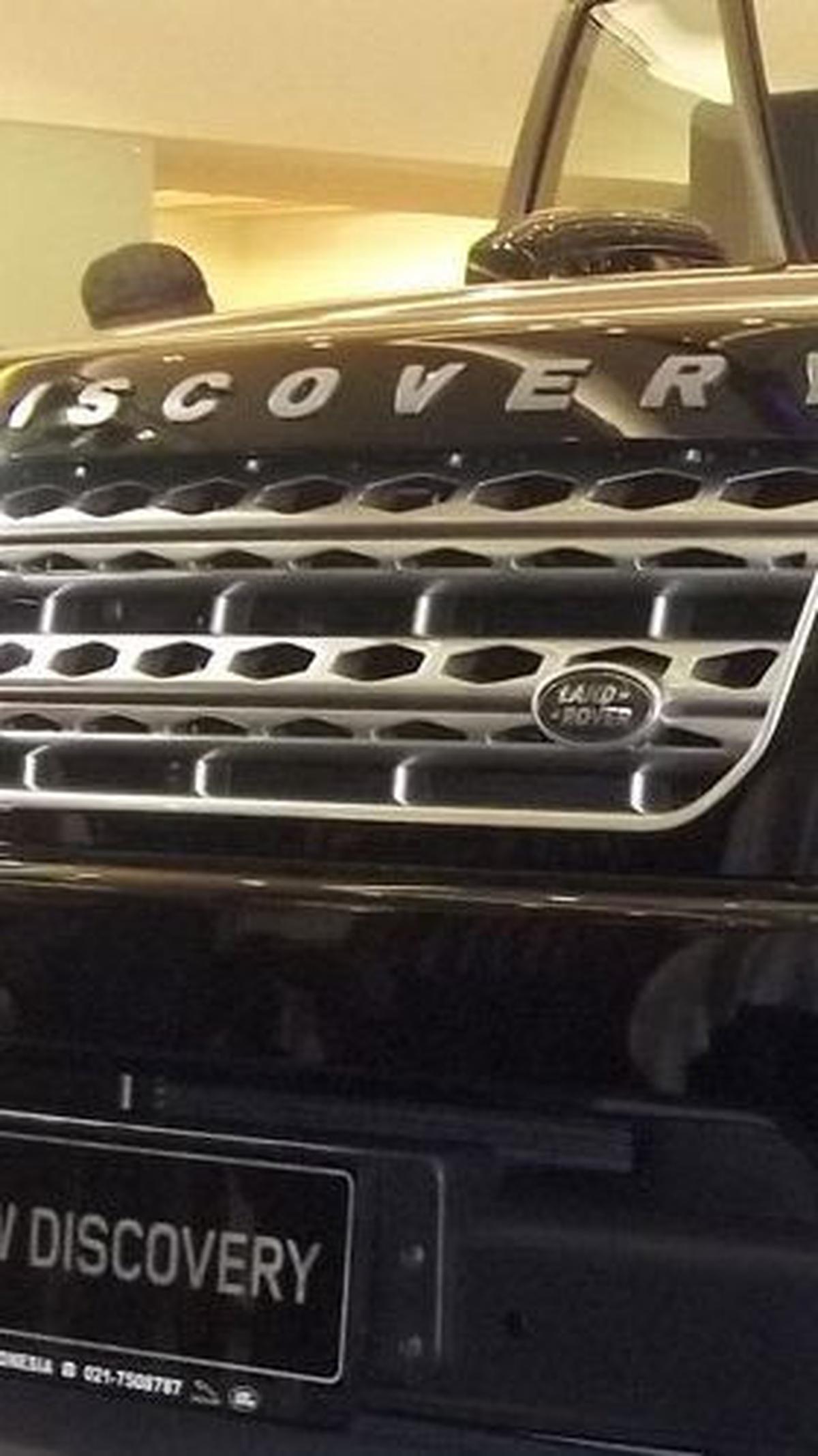 Ingin tahu lebih banyak tentang sejarah legenda mobil off-road asal Inggris, Land Rover? Silakan simak informasinya di bawah, seperti disarikan dari berbagai sumber pada Rabu, 8 Mei 2024.<br>