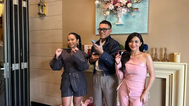 Samsung Rilis Galaxy Z Fold 7, Flip & & Watch8 Series (photo by fimela.com)