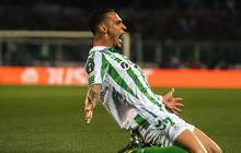 Gagal Raih Piala bareng Real Betis, Antony Mau Balik ke MU Enggak Nih?