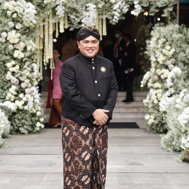 Keluarga Erick Thohir di acara pernikahan Erina Gudono dan Kaesang Pangarep