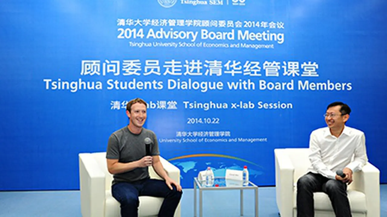 Goda Pemerintah Tiongkok, Bos Facebook Berbahasa Mandarin