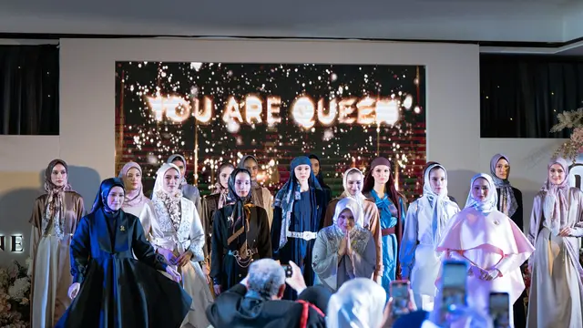 Inovasi Pertama di Indonesia Hijab Satin dengan Lubang Mikroskopis yang Bikin Adem dan Terlihat Elegan