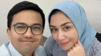 Sahrul Gunawan dan Dine Mutiara Aziz resmi menikah di Bandung, Jawa Barat, 6 Mei 2023, dengan mahar 1 karat berlian dan emas seberat 100 gram. (Foto: Dok. Instagram @sahrulgunawanofficial)