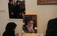 FOTO: Doa Bersama untuk Ayatollah Ali Khamenei Digelar di Jakarta