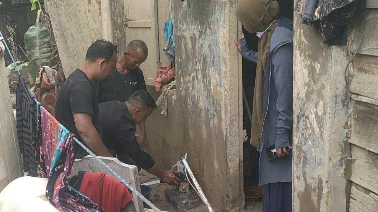 Polri Bangun Sumur Bor di Aceh Tamiang, Solusi Air Bersih Bagi Warga Terdampak Banjir