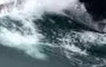BMKG: Waspada Gelombang Tinggi hingga 4 Meter di Laut Natuna Utara & Selat Malaka, pada 28-29 November