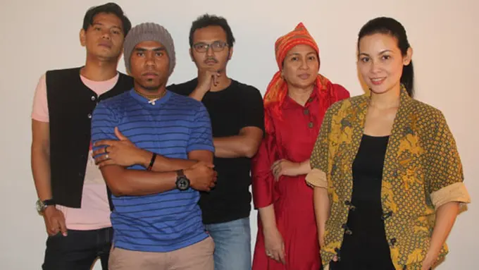 Copyright by Vemale.com