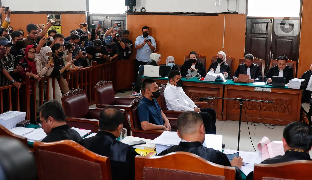 Dalam perkara ini, jaksa mendakwa Mario Dandy dengan Pasal 353 Ayat 2 KUHP dan Pasal 355 Ayat 1 tentang Penganiayaan Berat. (Liputan6.com/Angga Yuniar)