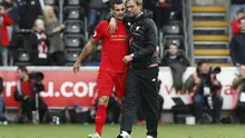 Juergen Klopp dan Dejan Lovren. (Reuters / Stefan Wermuth)