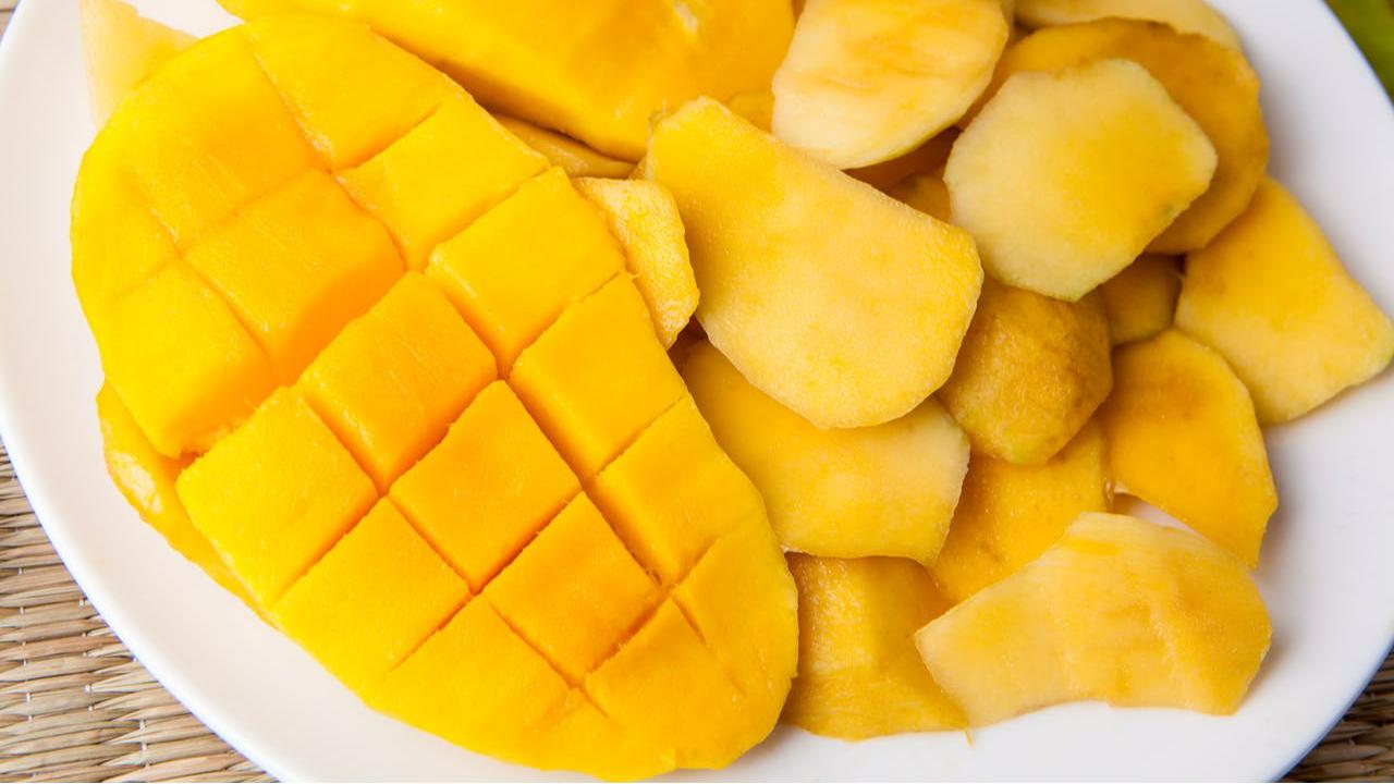 Sugar Craving? Ini 6 Buah yang Bisa Jadi Solusi Sehat