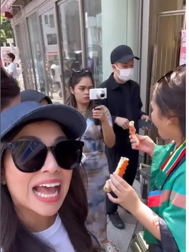 Kompaknya Nagita Slavina, Caca Tengker, Syahnaz Sadiqah dan Nisya Ahmad (Foto: instagram nissyaa)