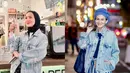 <p>Sejak memutuskan belajar berhijab, Wanda Hamidah kerap mengeksplorasi gaya hijab. Mulai dari model hijab biasa, pashmina, hingga turban, mantan artis yang sempat terjun ke dunia politisi ini tetap terlihat menawan.</p>