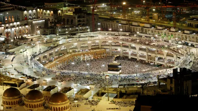 20160910 Melihat Keindahan Masjidil Haram dari Pandangan Udara