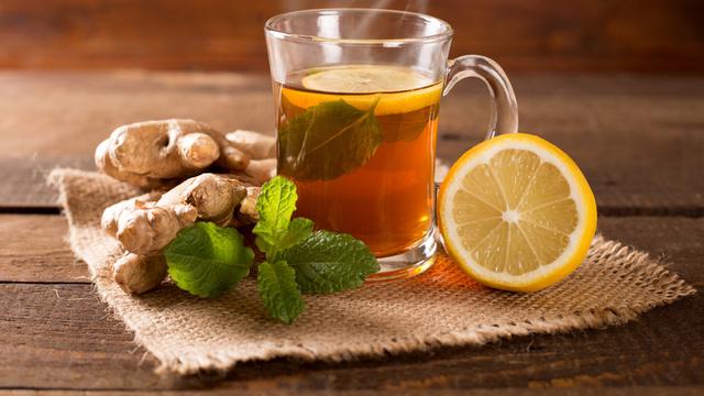 Temulawak, yang bernama latin curcuma xanthorrhiza ini adalah herba khas Indonesia