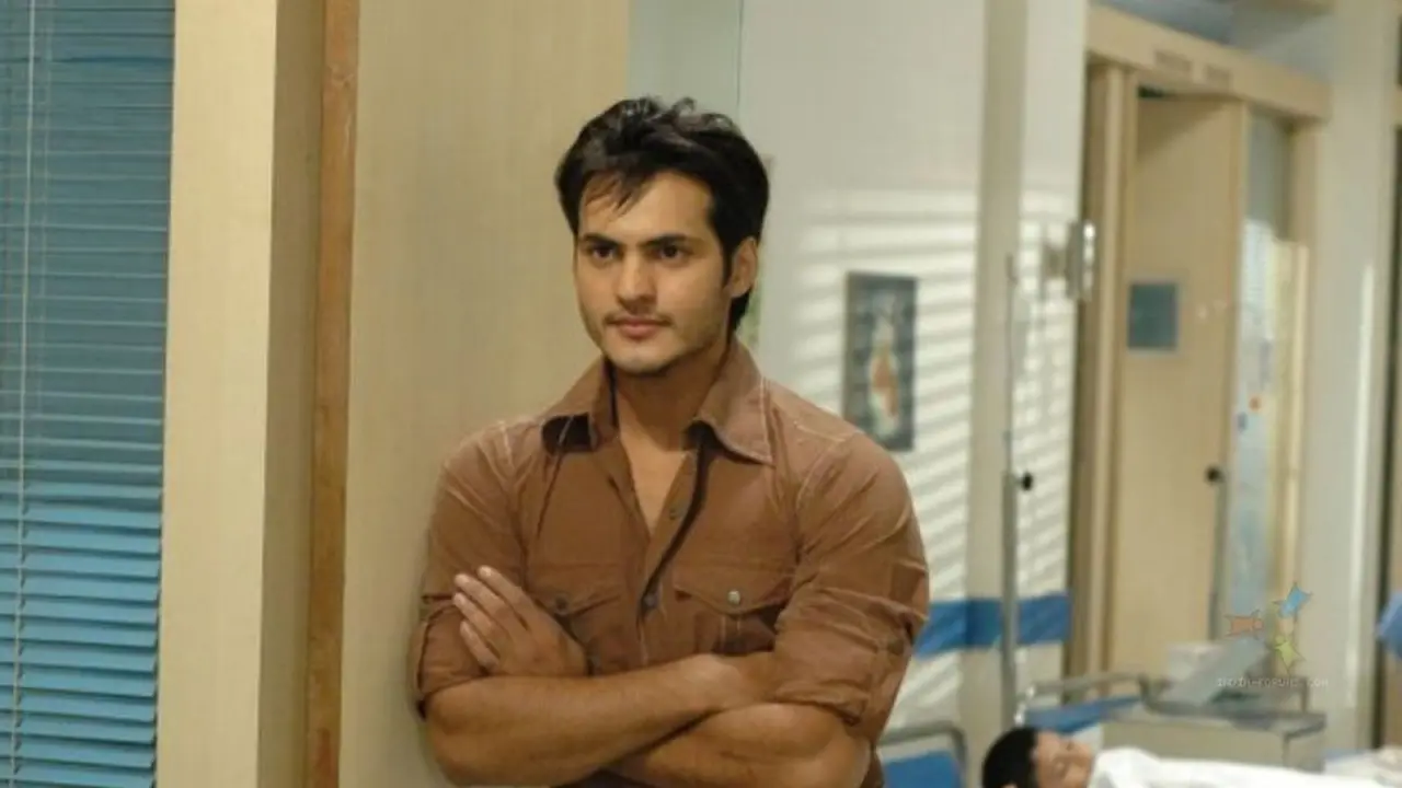 [Bintang] Ravi Bhatia