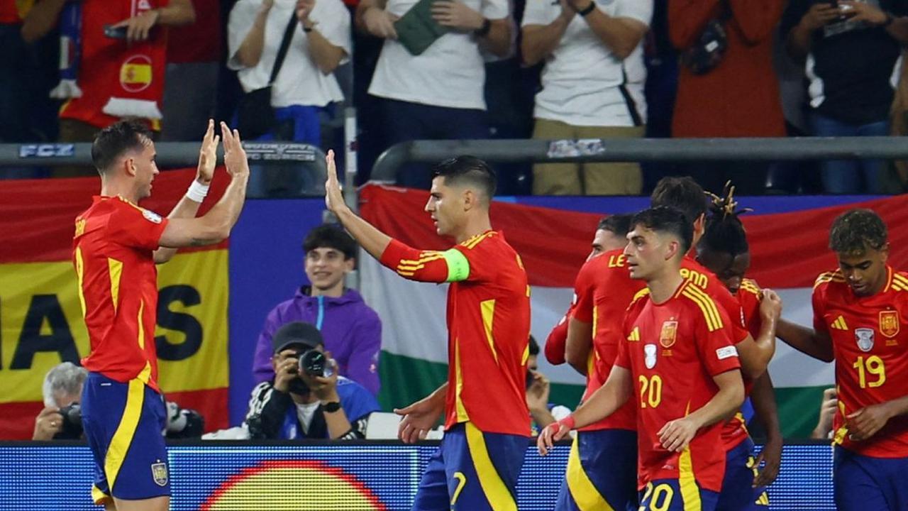 Timnas Spanyol kembali meraih poin sempurna saat menghadapi Timnas Italia dalam laga lanjutan Grup B Euro 2024, pada Jumat (21/6/2024) dini hari WIB. Dalam duel yang berlangsung di Stadion Arena AufSchalke, Gelsenkirchen, Jerman, Timn Matador sukses menun