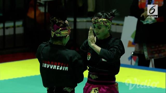 Pencak Silat nomor seni ganda putri dan tim putri berhasil menambah dua medali emas untuk Indonesia di Asian Games 2018