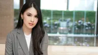 Potret jadul Sandra Dewi yang sudah cantik sedari dulu. (Sumber: Instagram/@sandradewi88)