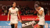 Bentrok melawan juara bertahan, Greysia Polii/Nitya Krishinda Maheswari kalah straight game di semifinal Kejuaraan Dunia BWF 2015.