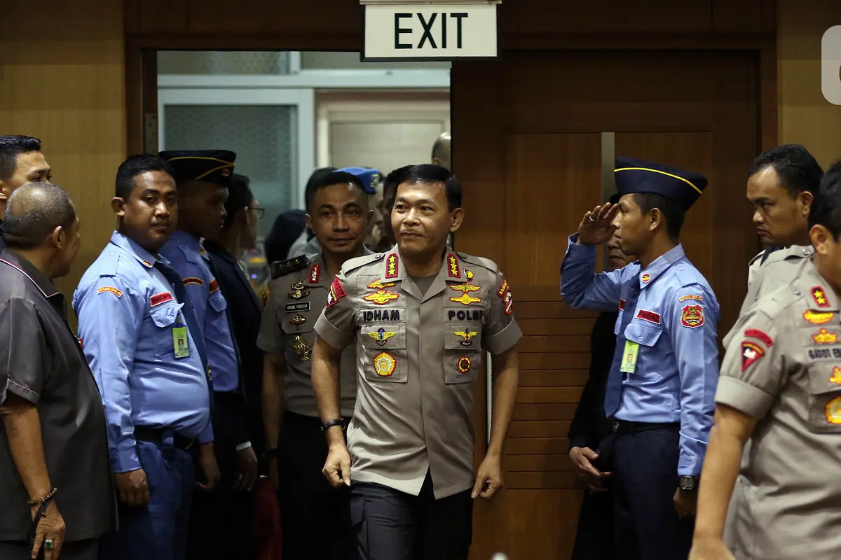 Komjen Idham Azis Jalani Uji Kepatutan dan Kelayakan Calon Kapolri