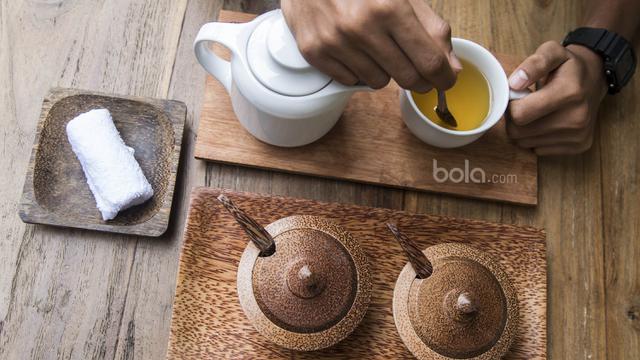 25 Kata Kata Tentang Secangkir Teh Cocok Dijadikan Caption Media Sosial Ragam Bola Com