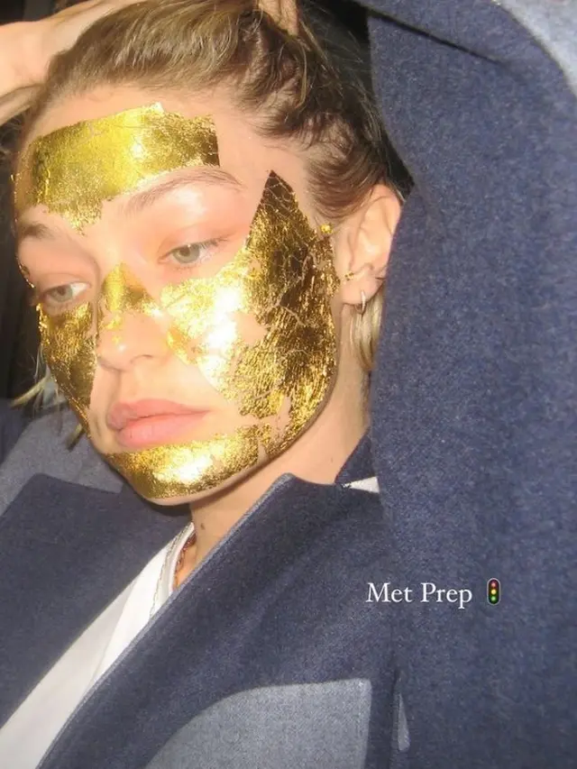 Gigi Hadid memperlihatkan dirinya sebelum Met Gala 2024. [Foto: Instagram/gigihadid]