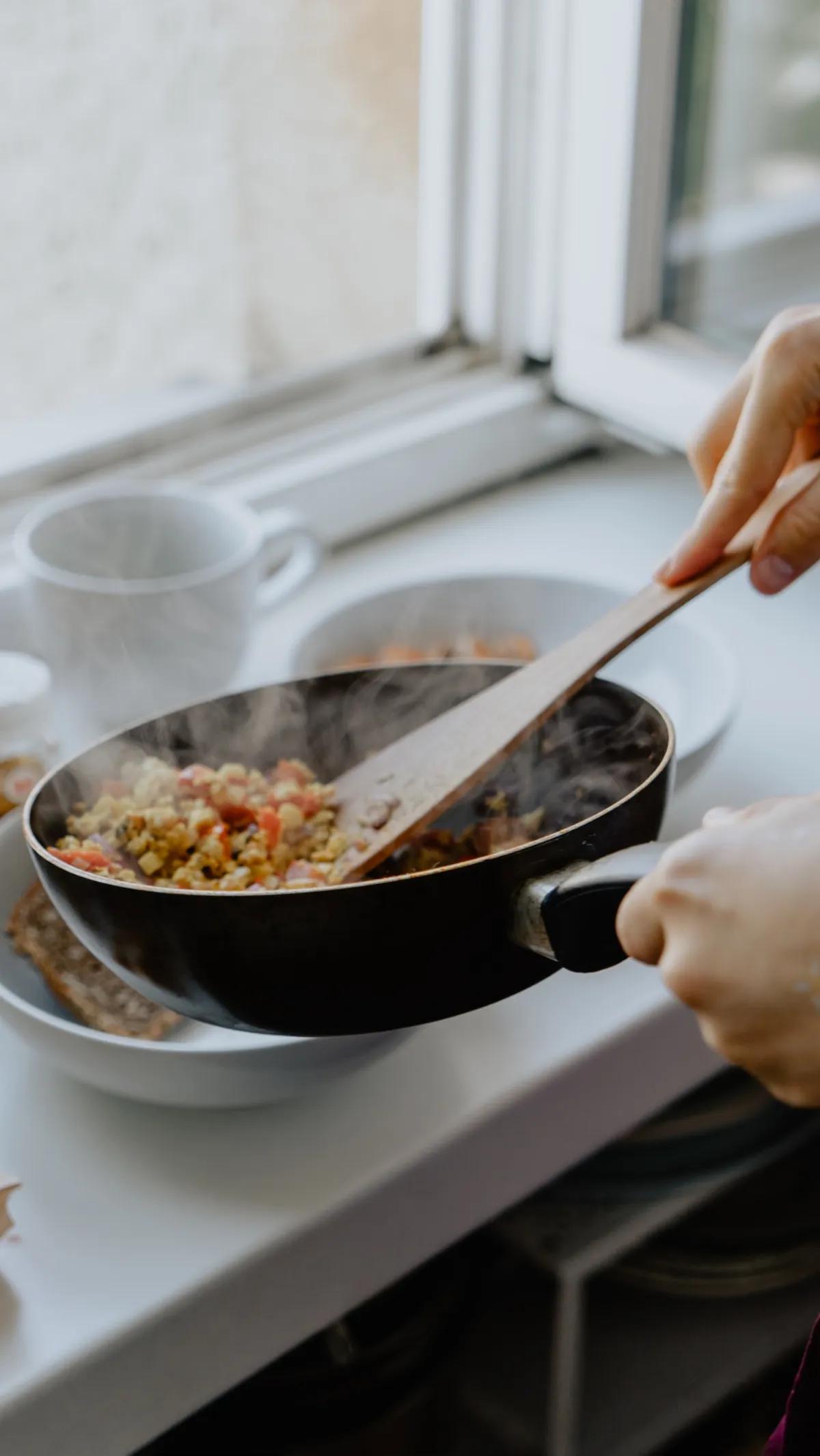 4. Memasak