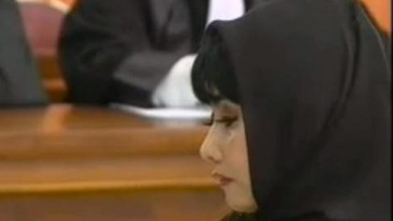 Divonis bersalah, Malinda Dee berurai air mata