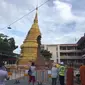 Pagoda berusia 500 tahun di Thailand ambruk setelah hujan deras berhari-hari. (dok. Facebook&nbsp;nontakarn.surat)